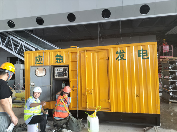 龙港怎样判断空气滤清器是否需要更换？